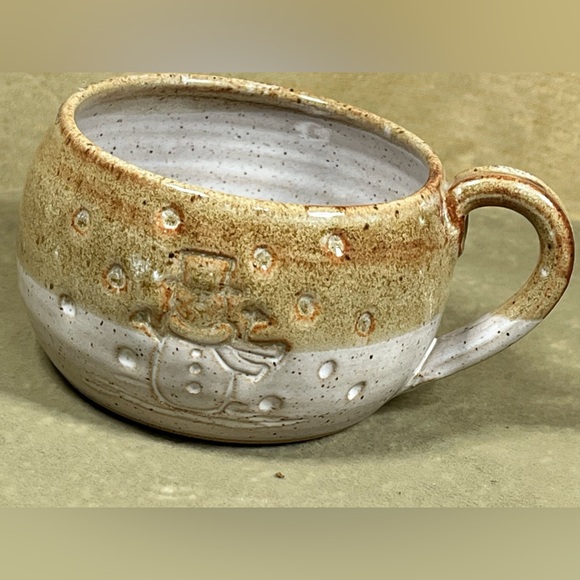 Pebbles Snowman cups and plates - Picture 6 of 8